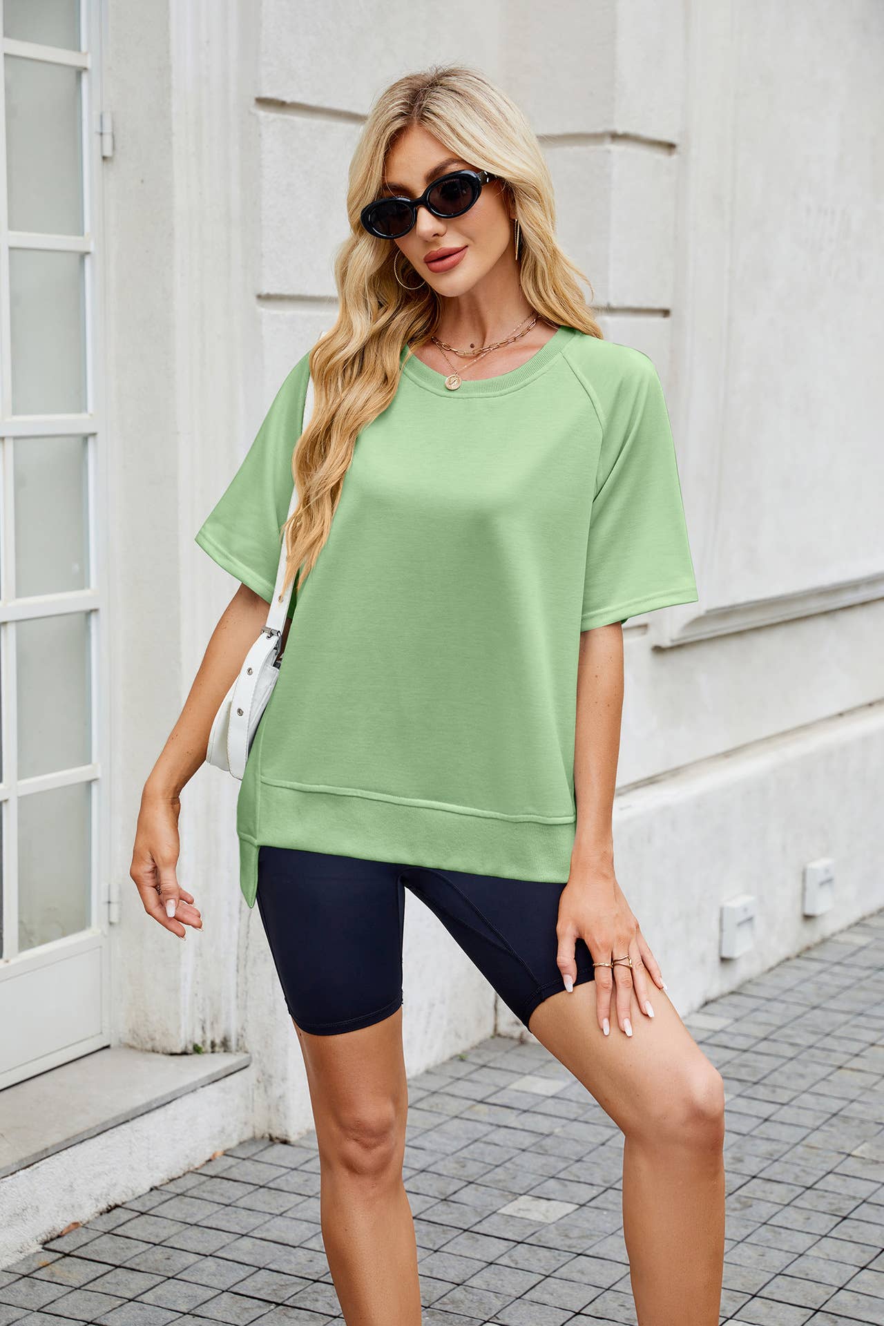 Solid color screw-neck loose short-sleeved hoodie