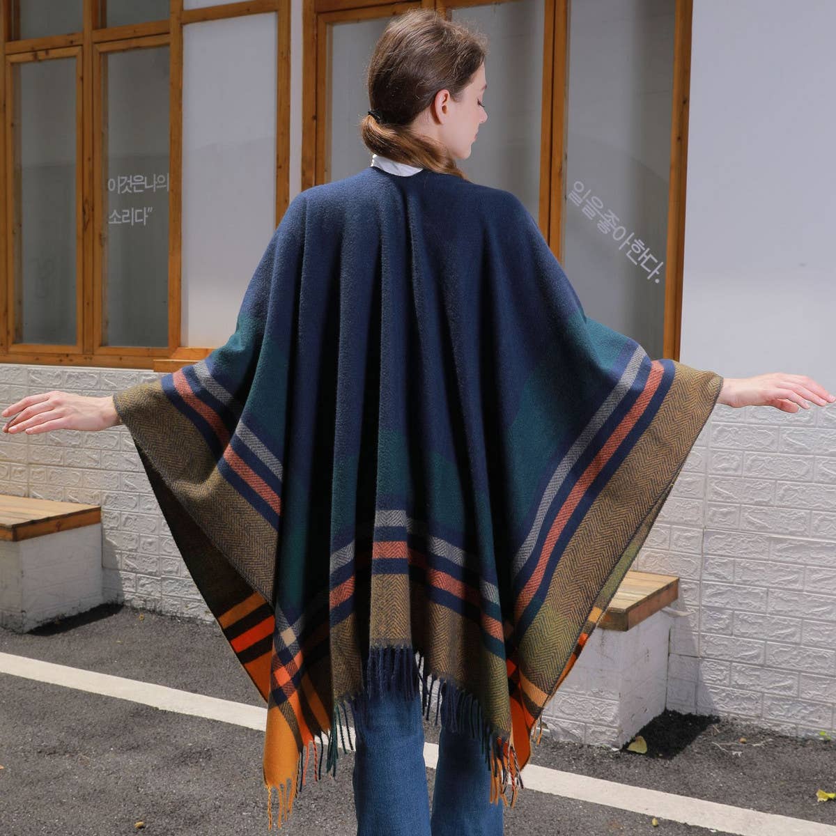 COLORFUL TASSEL STRIPED TIE SHAWL