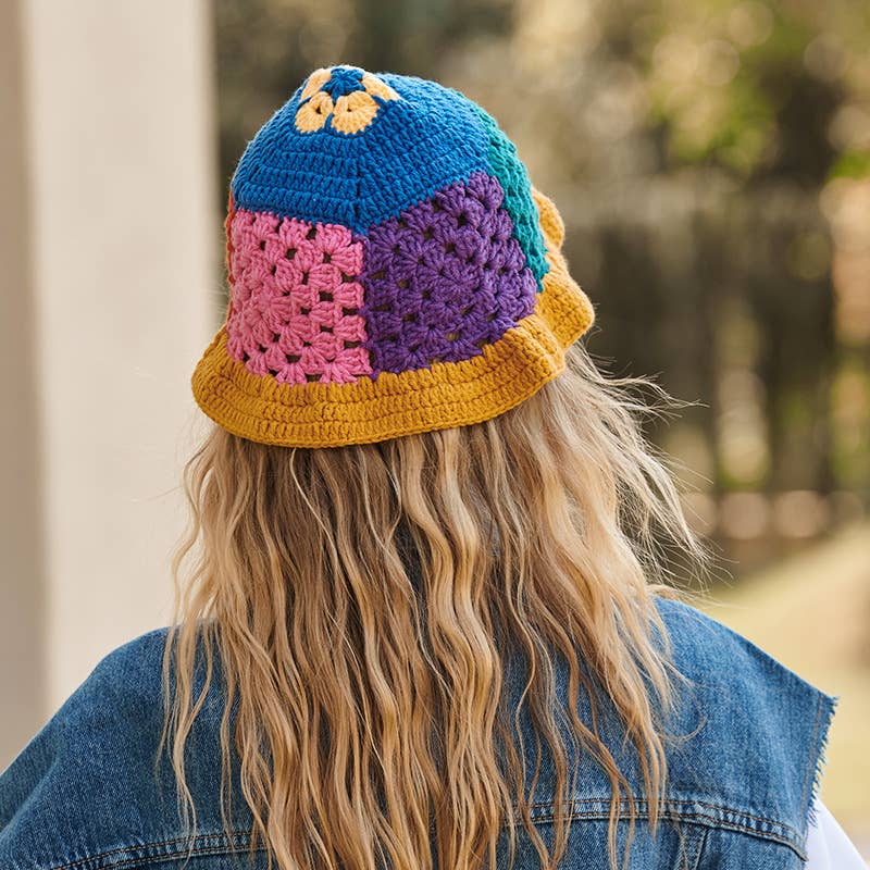 WOMEN MULTI COLOR CUTE HOLLOW KNIT BUCKET HAT_CWAH0599