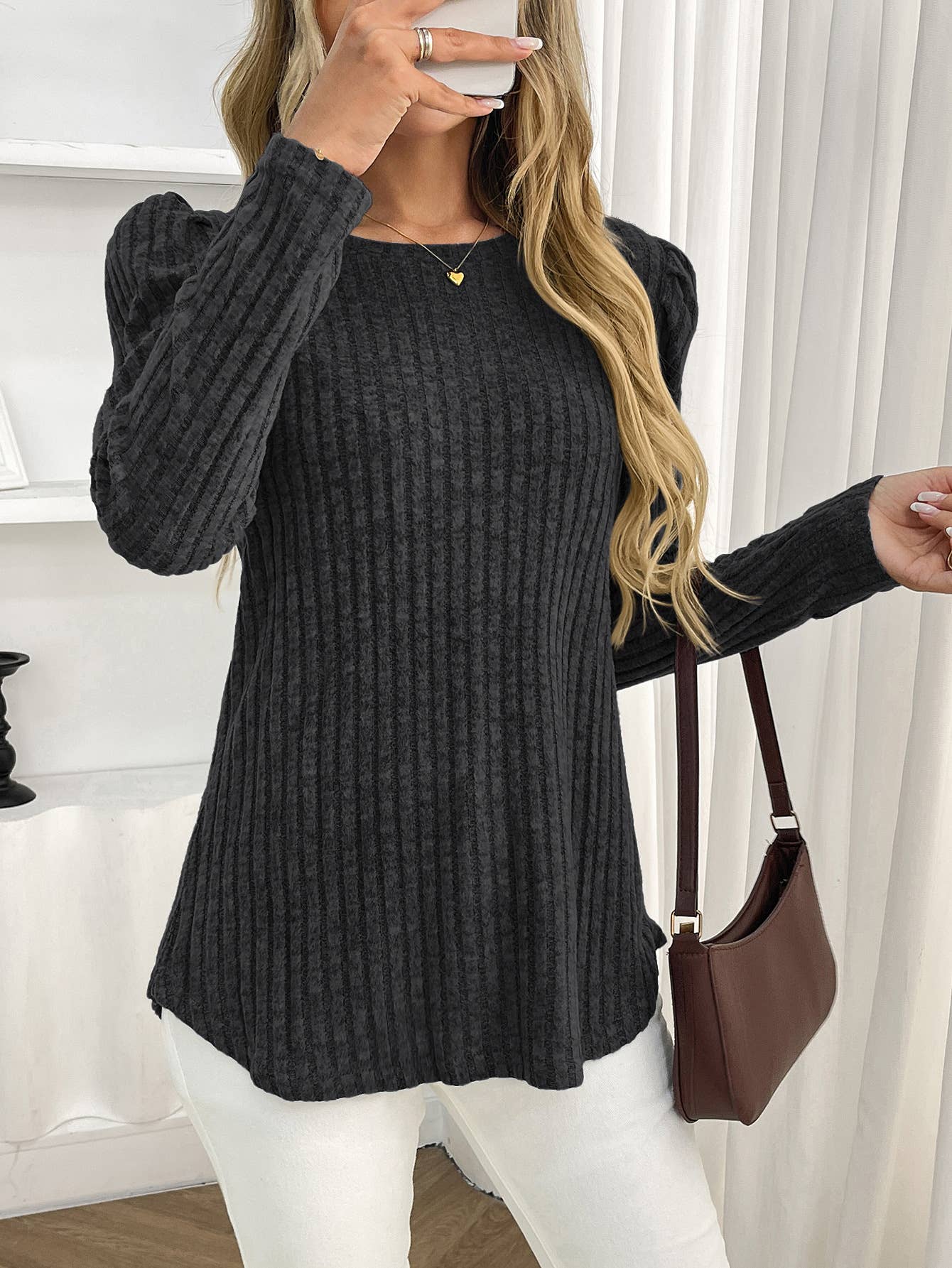 Round-neck puffed-sleeve brushed striped T-shirt