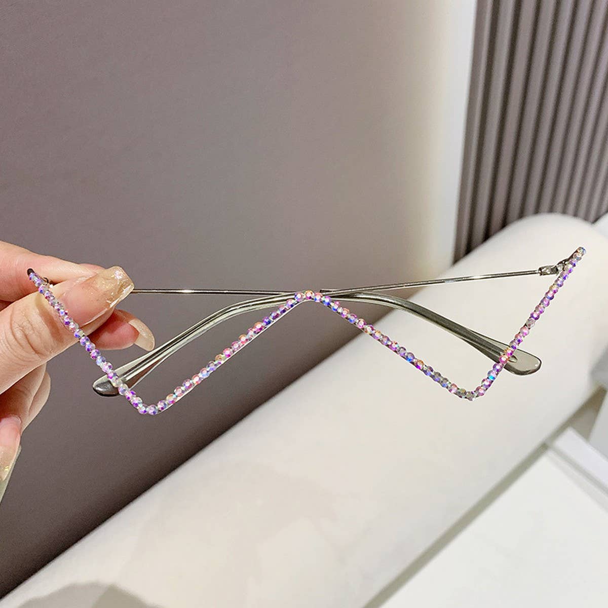 HALF RIMLESS METAL CHAIN GLASSES FRAME