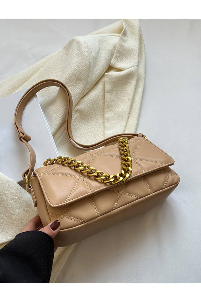 QUILTED ZIPPER CHAIN POINT CROSS BODY BAG_CWAB0526