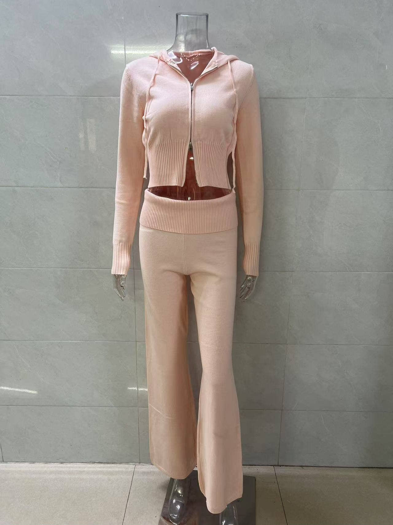 Two-piece sport zippered hooded top trousers set