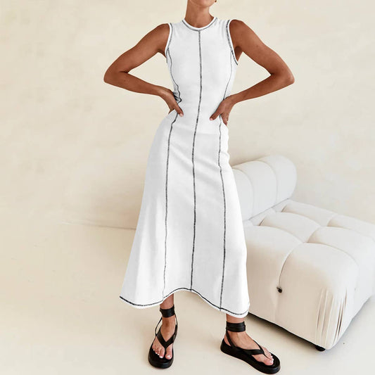 Round-neck sleeveless design long knitted dress