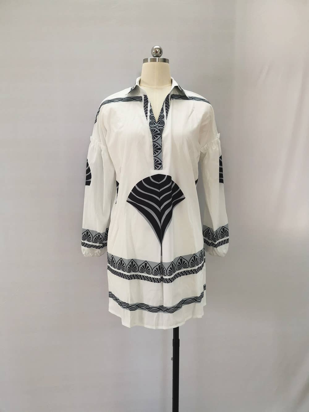 LOOSE HOLIDAY V-NECK CASUAL LONG SHIRT DRESS