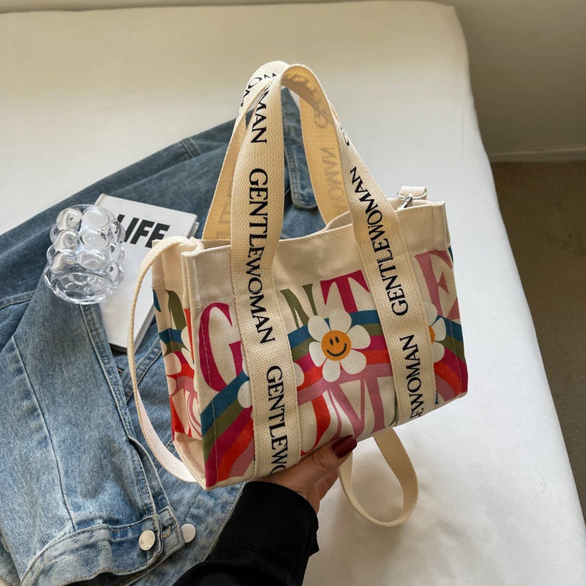 CASUAL PRINTED LETTER CANVAS BAG_CWAB2674