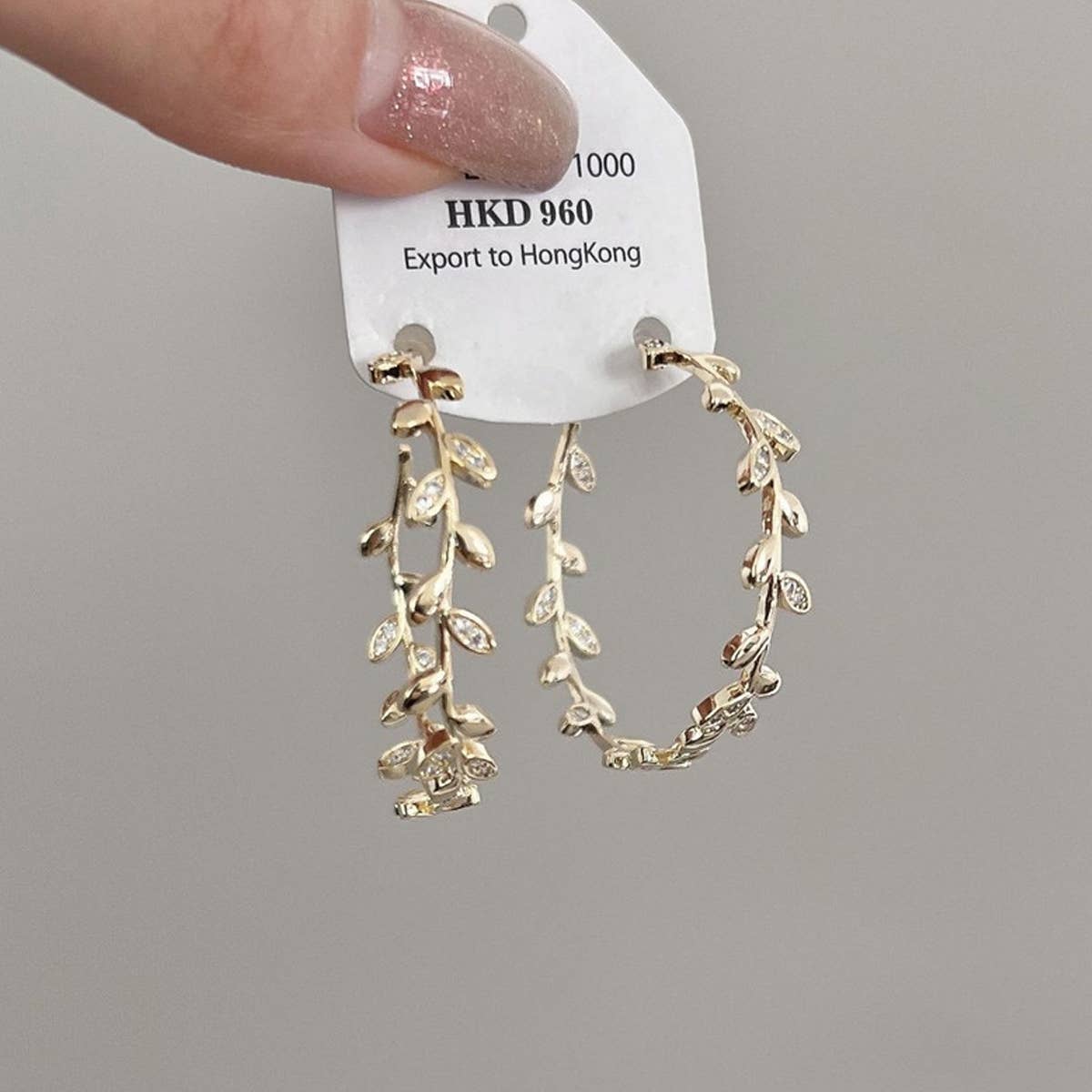 FOREST STYLE RETRO LEAF EARRINGS