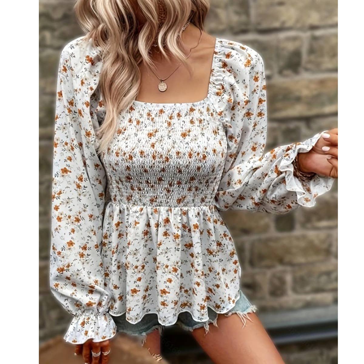 WOMEN'S SMALL FLORAL SQUARE COLLAR FALLOW TOP_CWTBLL0760