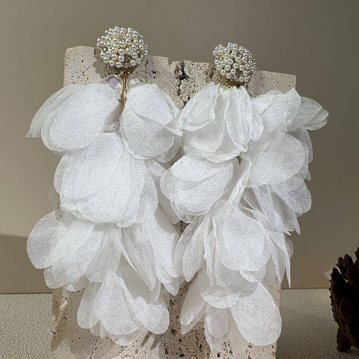 Bold Four-Color Tassel Earrings ??Statement Drops_CWMM6175