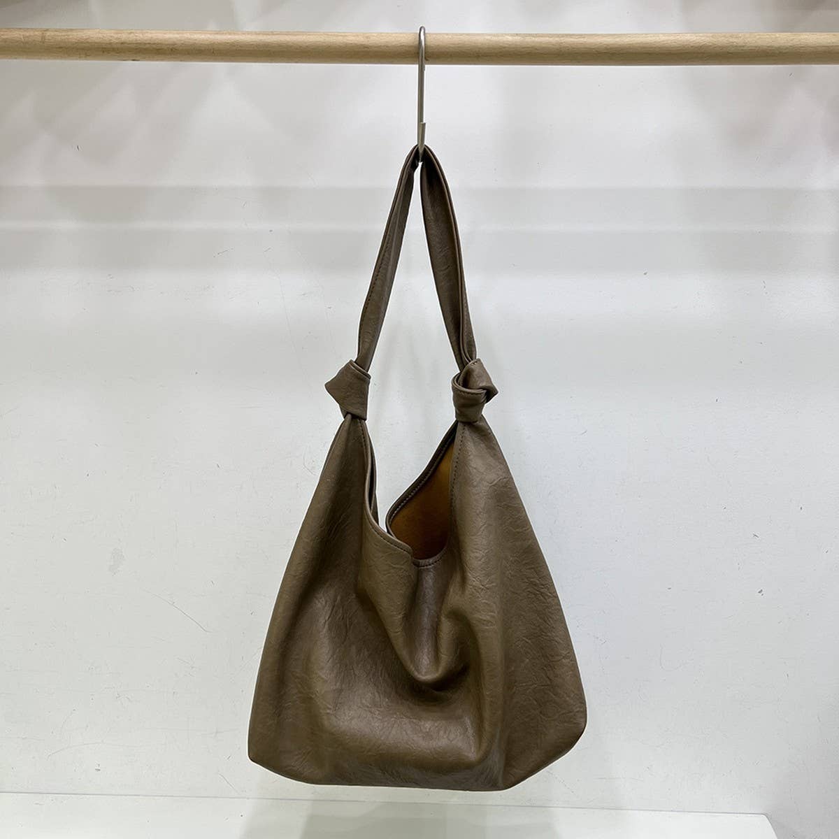 LARGE CAPACITY SOFT LEATHER HANDBAG SHOULDER BAG_CWAB4102