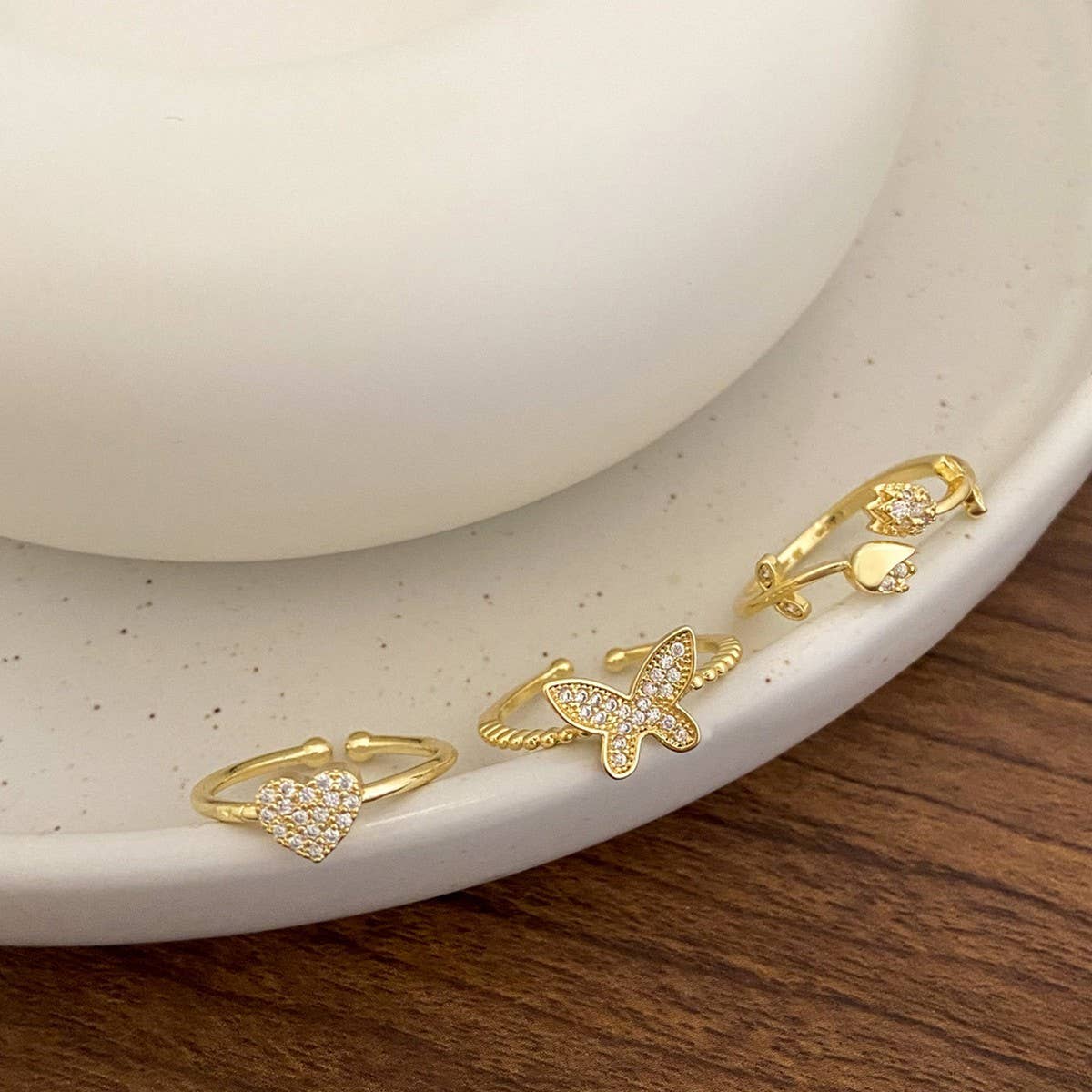 SUPER SHINY ZIRCON BUTTERFLY LOVE RING FOR WOMEN