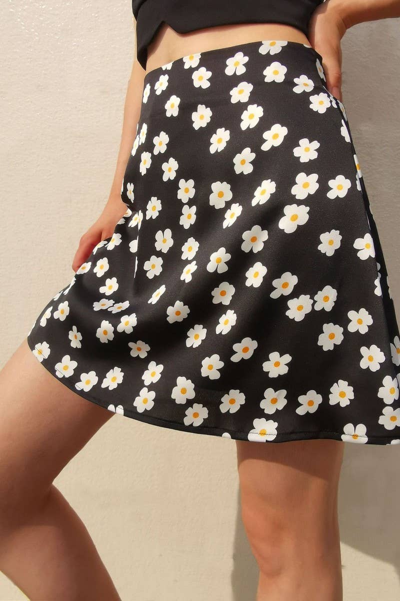HIGH WAISTED SATIN PRINTED FLORAL LEOPARD SKIRT_CWBSS0152
