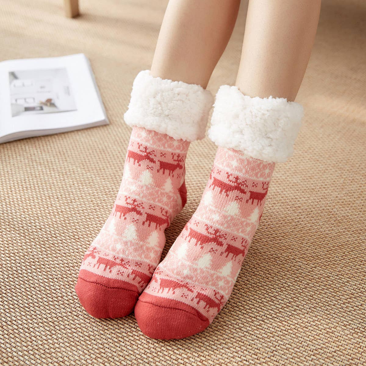 CHRISTMAS WARM PLUSH INDOOR SLIPPERS