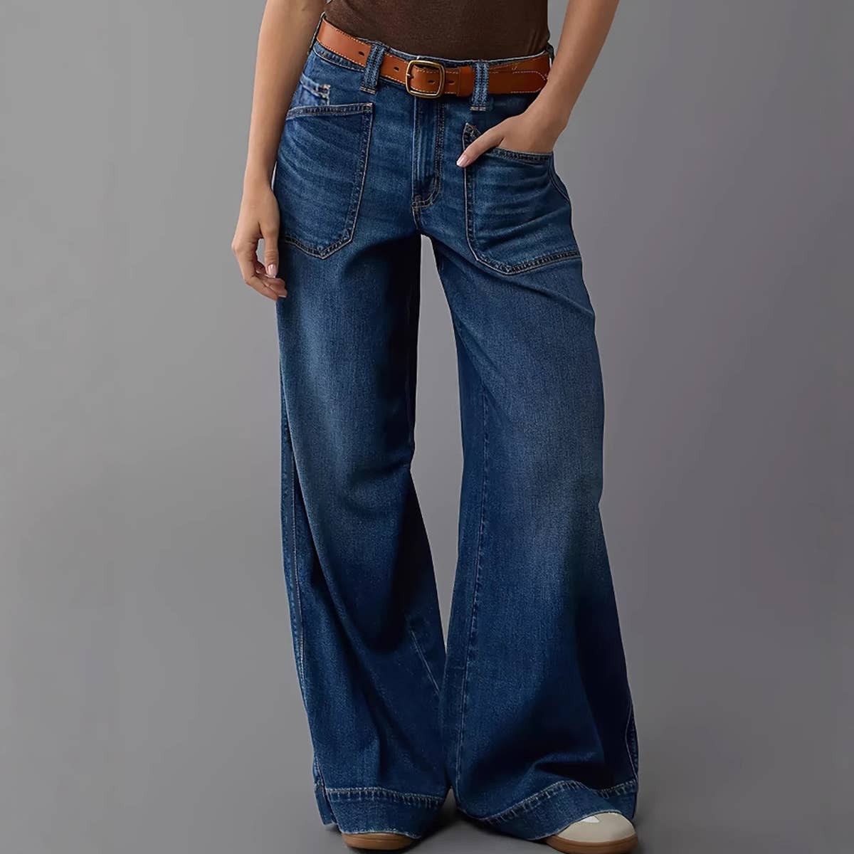 Stretchy casual wide-leg washed fashionable jeans