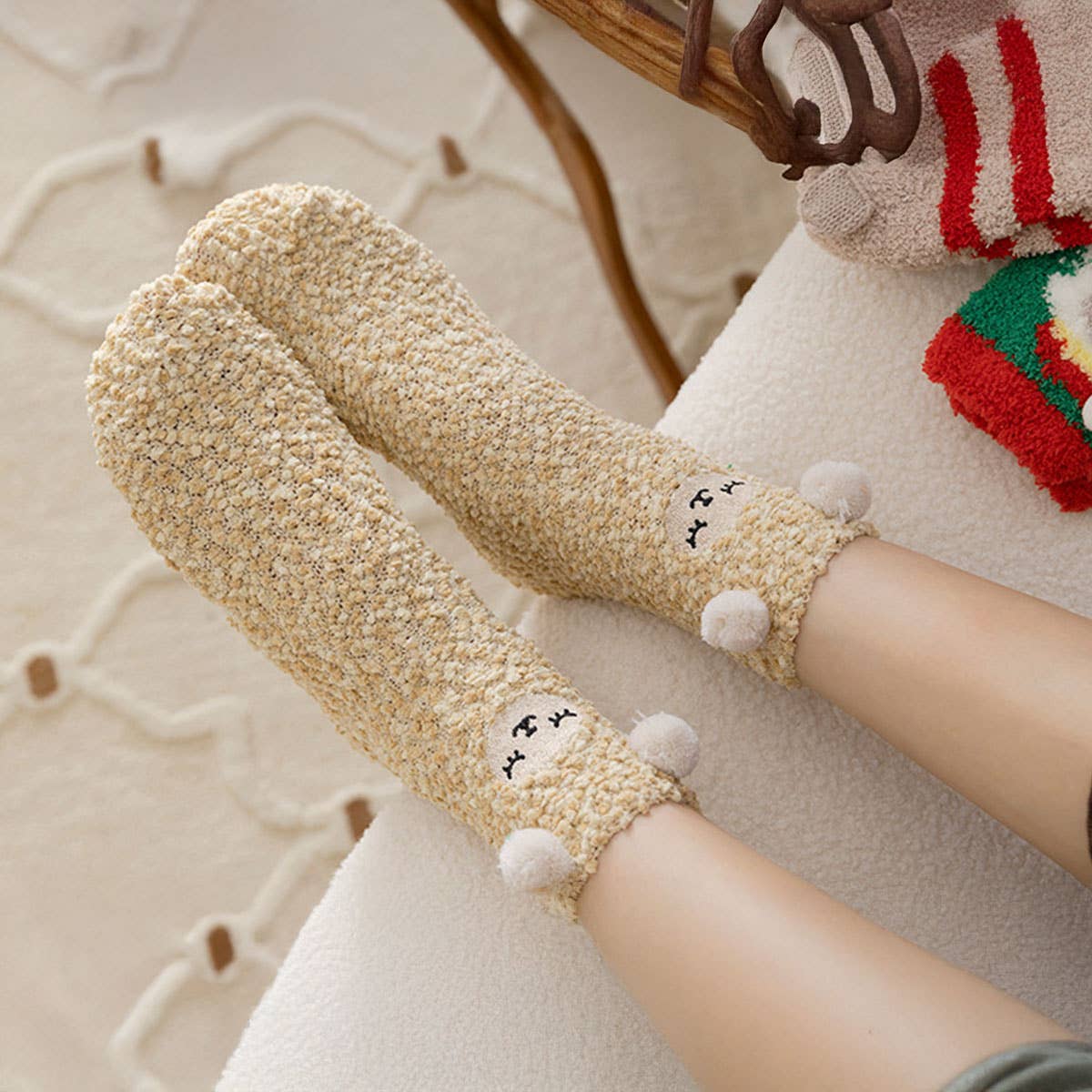 SANTA CLAUS FUZZY CHRISTMAS SOCKS GIFTS FOR WOMEN