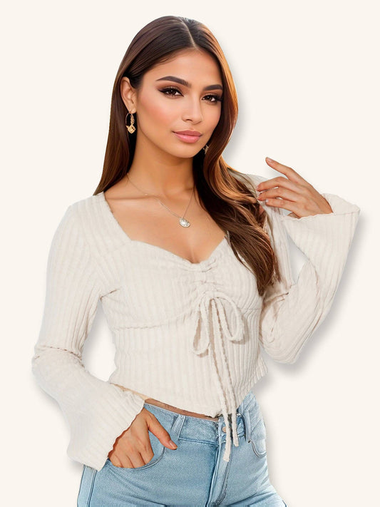 V-NECK TRUMPET SLEEVE SLIM-FIT CROP TOP