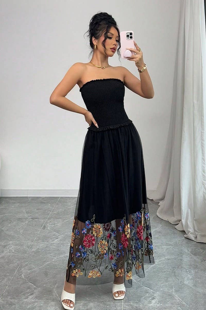 CWDTD0474_ELEGANT FLORAL EMBROIDERED STRAPLESS MAXI DRESS