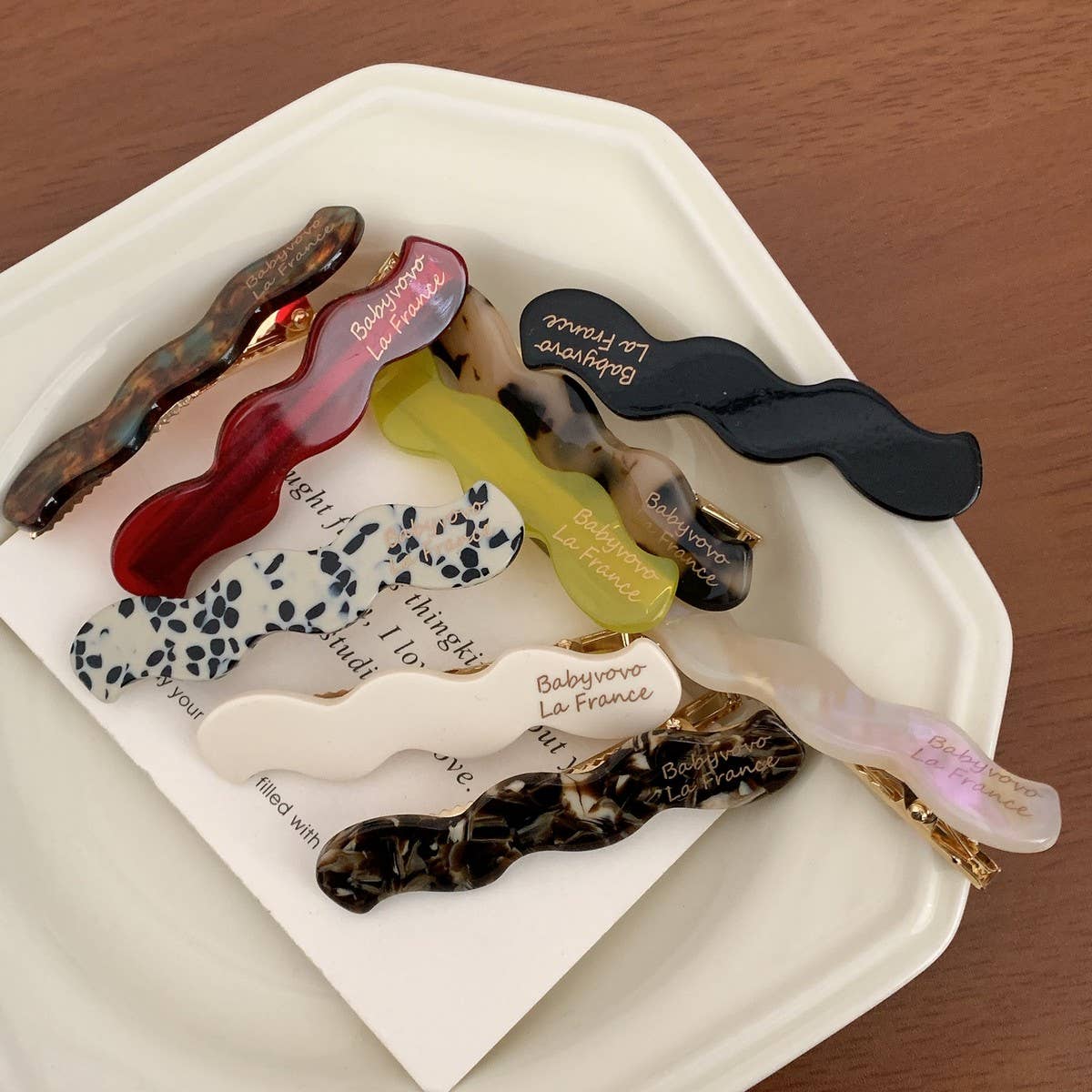 CWAHA07731_SIMPLE ACETATE HAIR CLIP SIDE BANG DUCKBILL