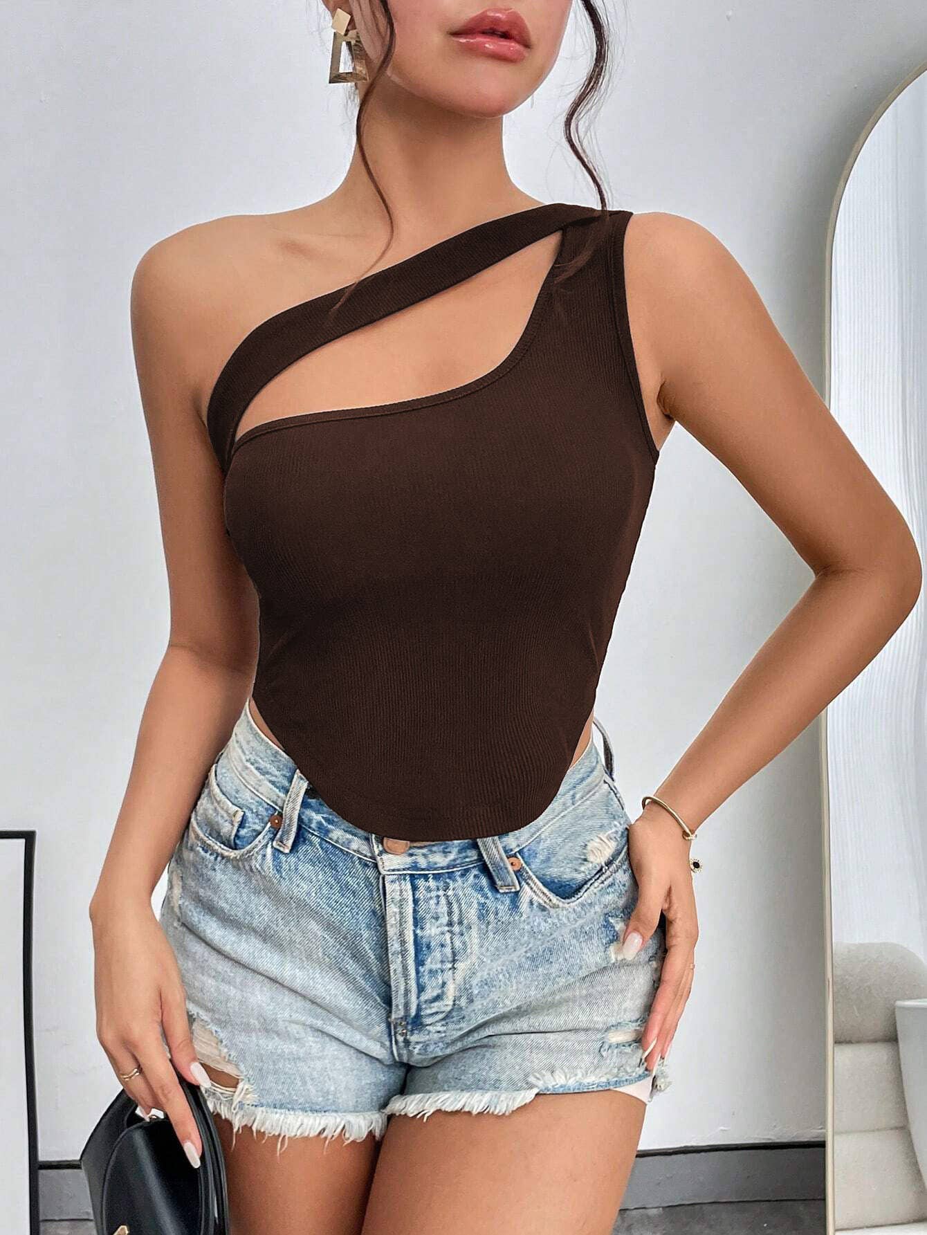 SHORT IRREGULAR HEM DIAGONAL SHOULDER WRAP VEST