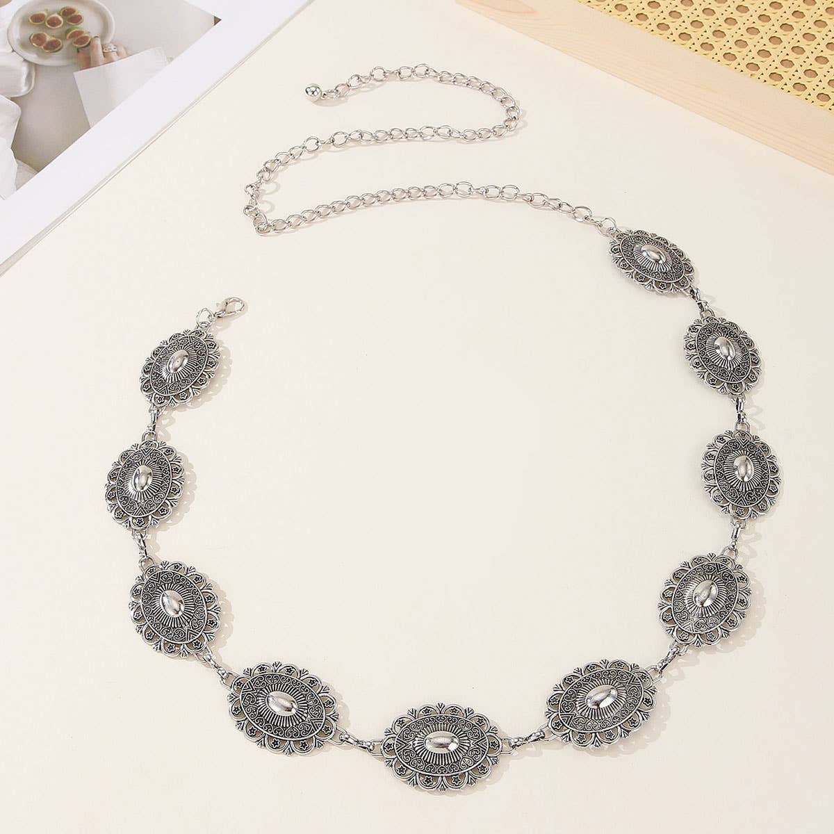 Metal fashionable adjustable waist chain