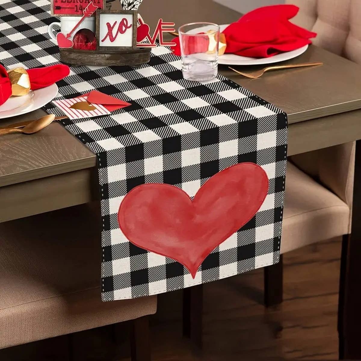 HOME VALENTINE'S DAY TABLECLOTH DECORATION