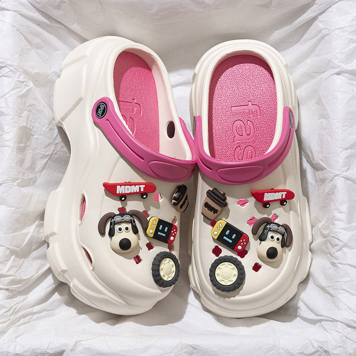 CASUAL CUTE AIRPLANE DUAL-PURPOSE HOLE SANDALS_CWSHS0815