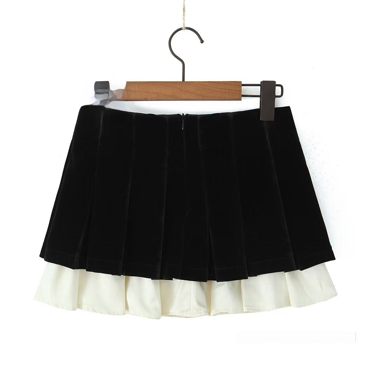 Women??¢s Velvet Panel Pleated Skirt, Casual Look_CWDSD8339