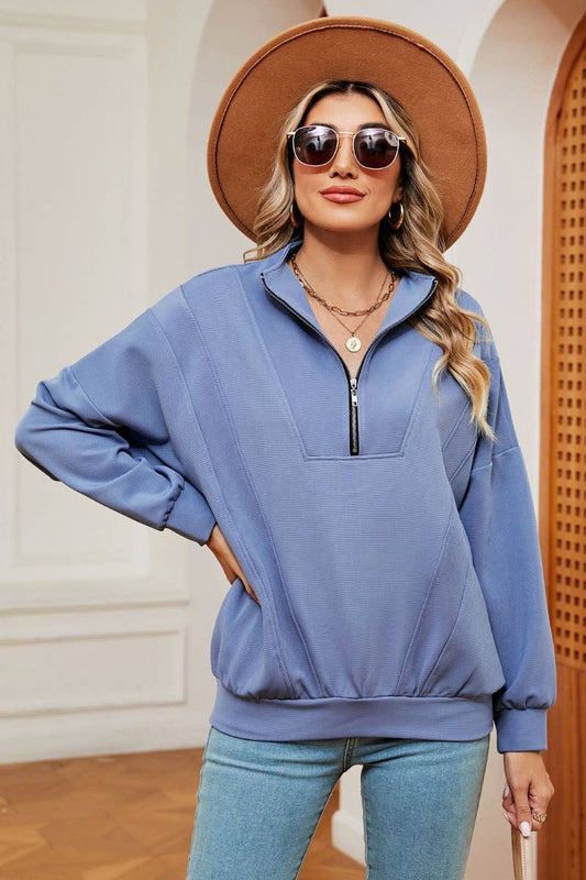 CWOHOL0988_LONG-SLEEVED HOODIE WITH LAPEL ZIP POCKET