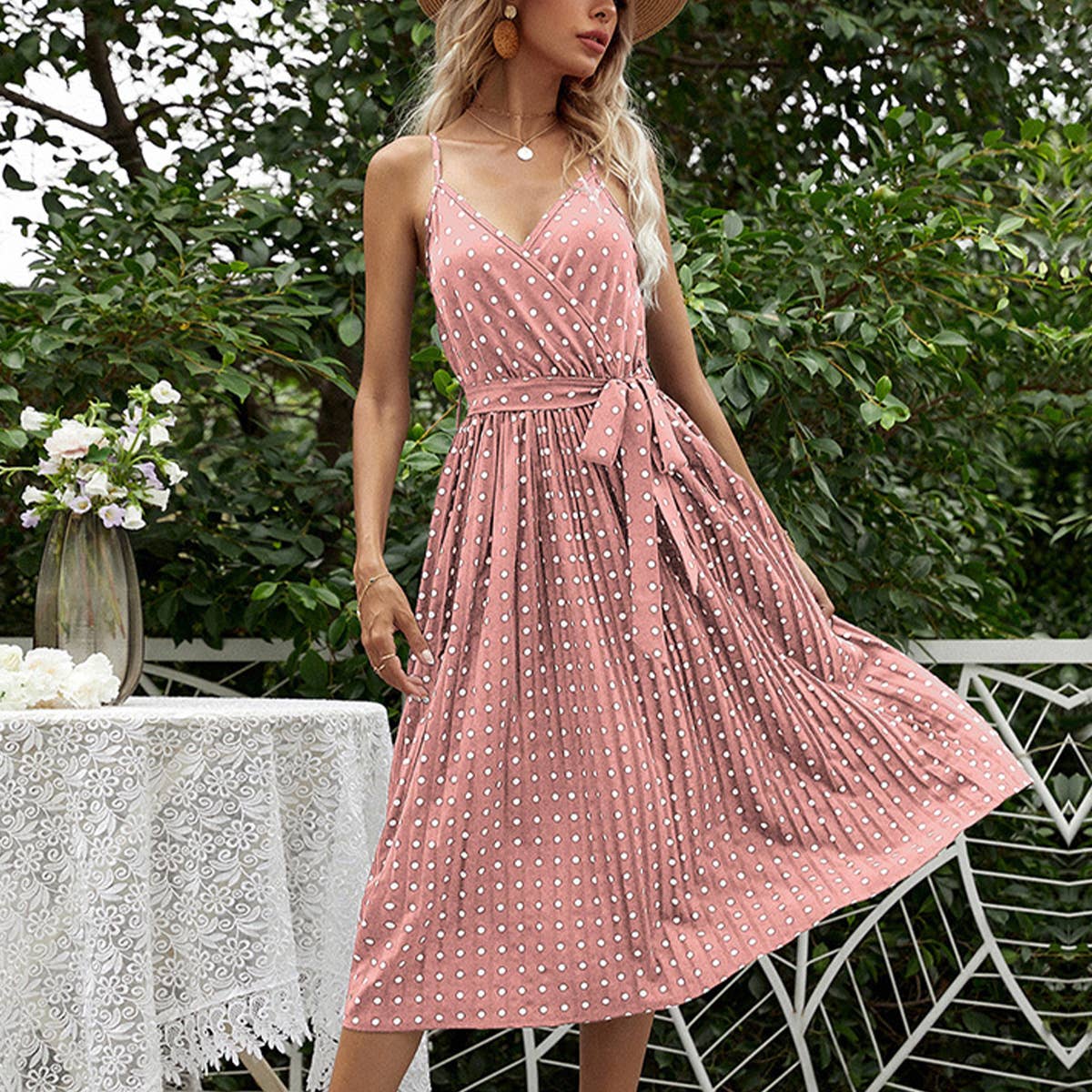 POLKA DOT HALTER LACE PLEATED DRESS