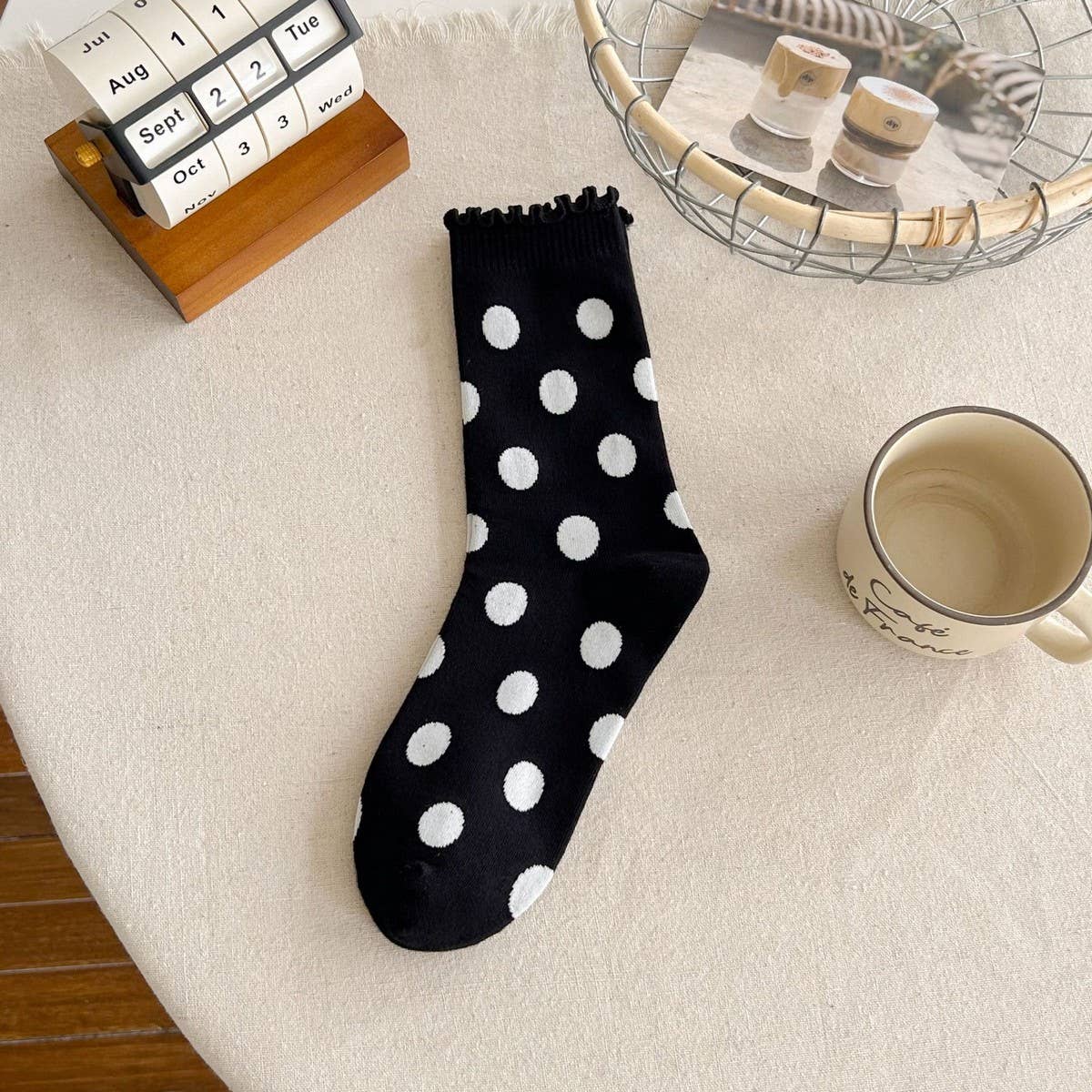 NEW COTTON CUTE LACE POLKA DOT MID-TUBE SOCKS