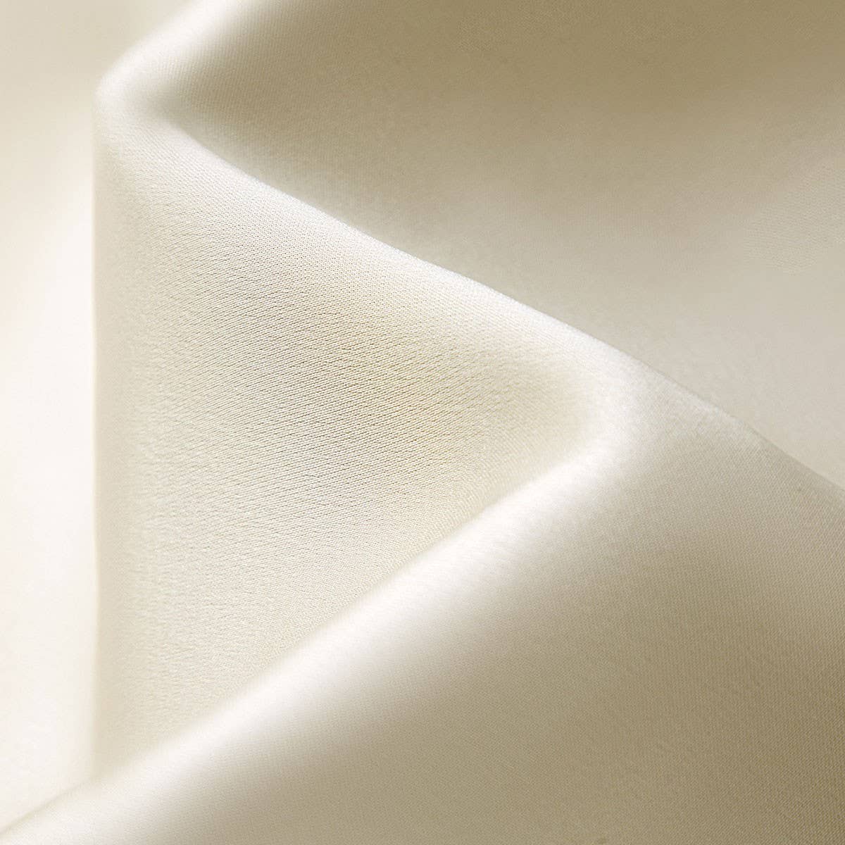 SATIN SKIRT HIGH WAIST ELASTIC SLANTED LONG SKIRT