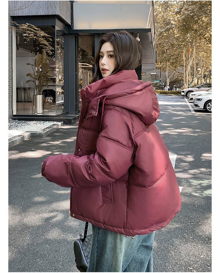 Hooded and textured short cotton-padded jacket