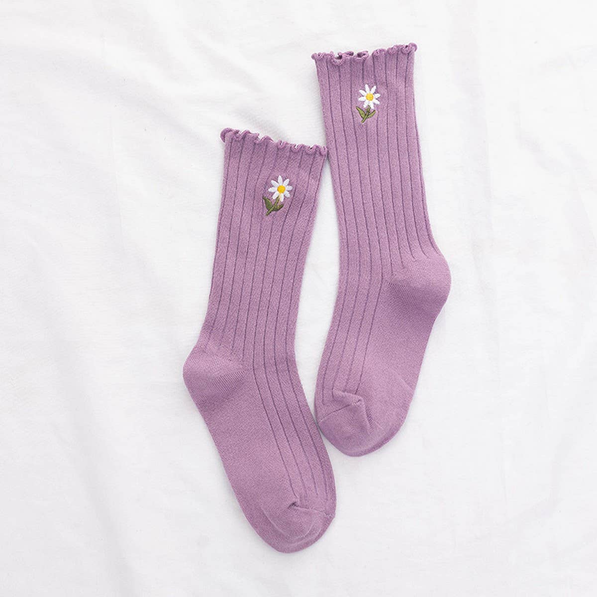 RUFFLE HEM CHRYSANTHEMUM EMBROIDERED SOCKS
