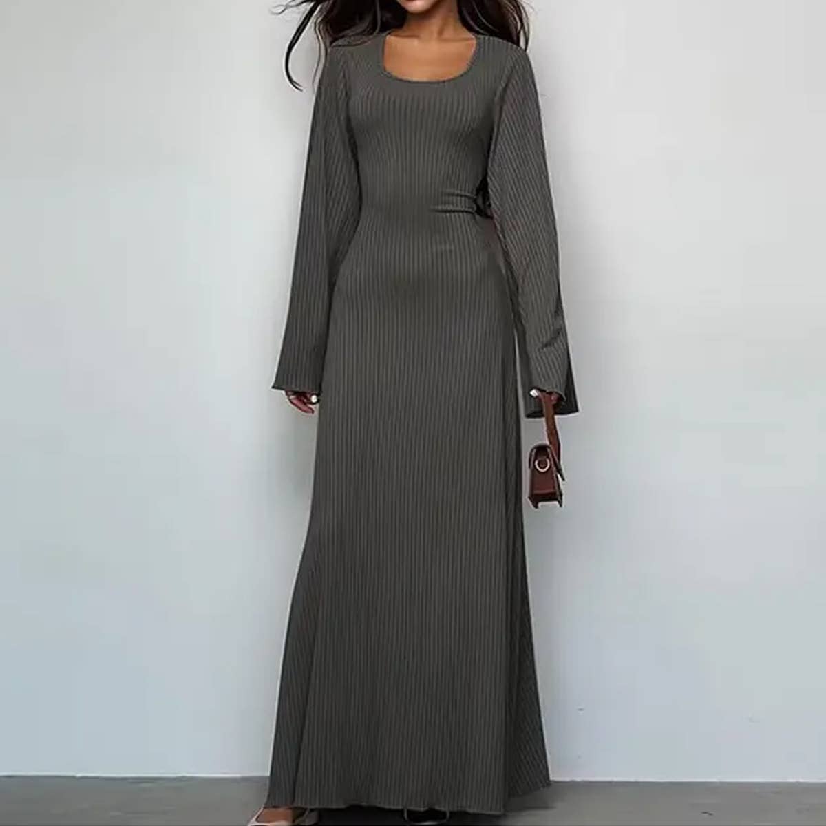 Long sleeve high waist thread skirt with flared back