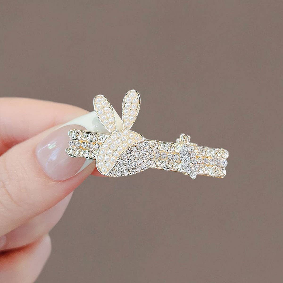 RHINESTONE CUTE RABBIT CARROT DUCKBILL HAIRPIN