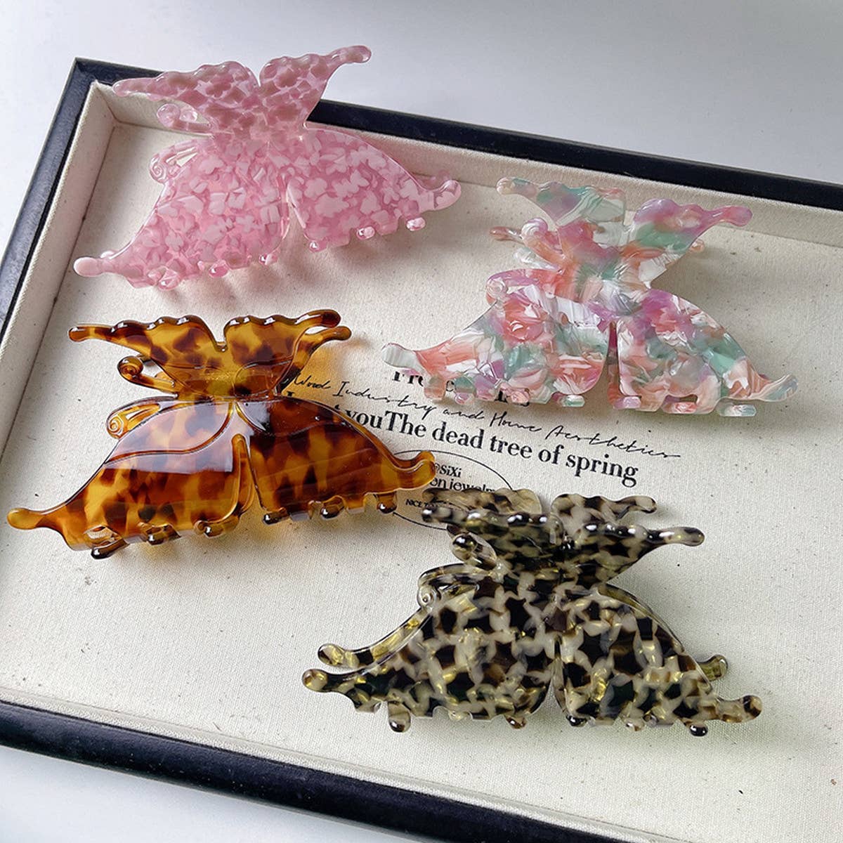 Vintage 3D Butterfly Hair Claw French Acetate Clip_CWAHA1335