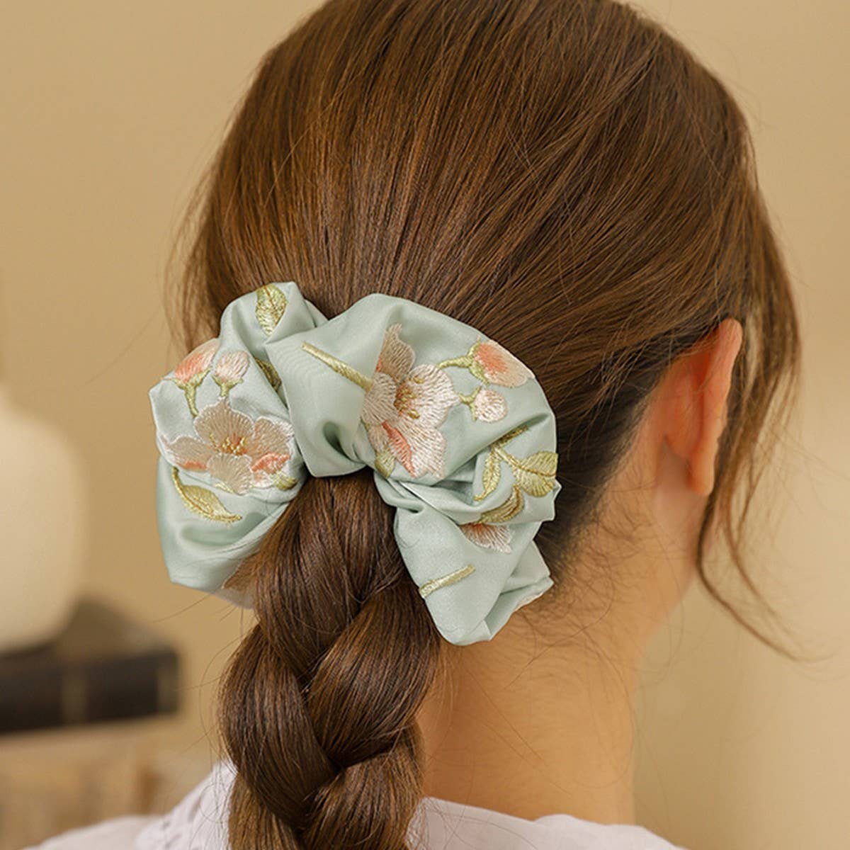 Cherry Blossom Embroidered Hair Tie for Hanfu_CWAHA5411