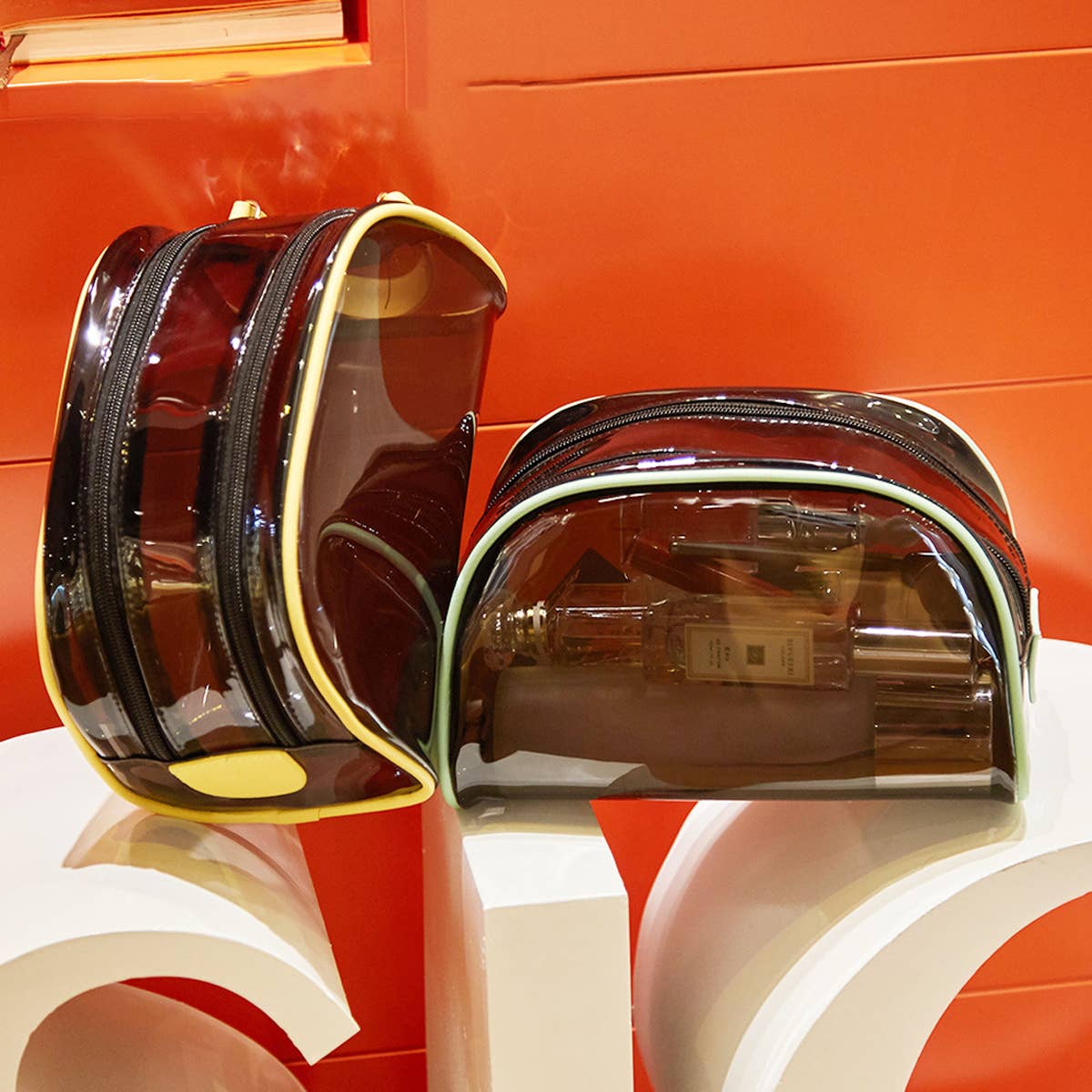 LARGE CAPACITY WATERPROOF PORTABLE COSMETIC BAG_CWAB1838