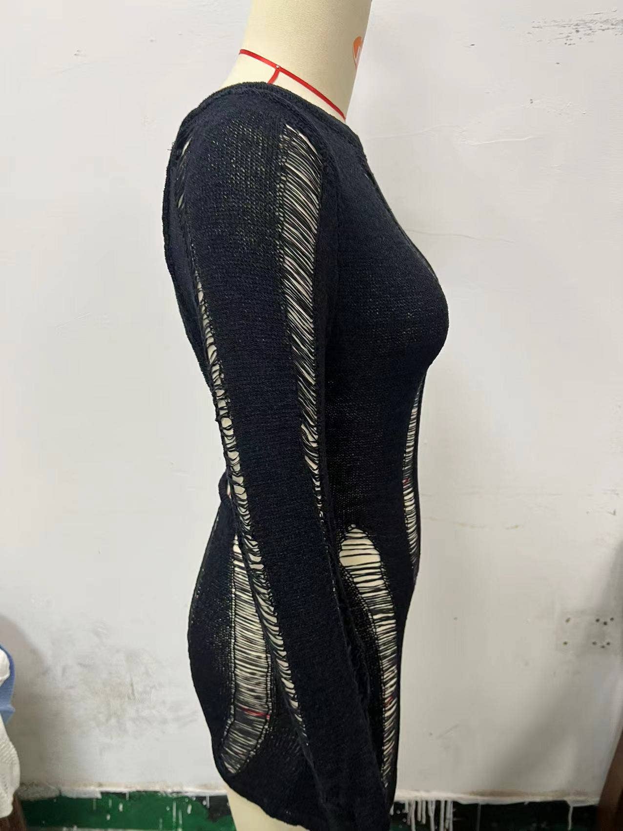 LONG SLEEVE HOLLOWED-OUT HIP WOOL DRESS