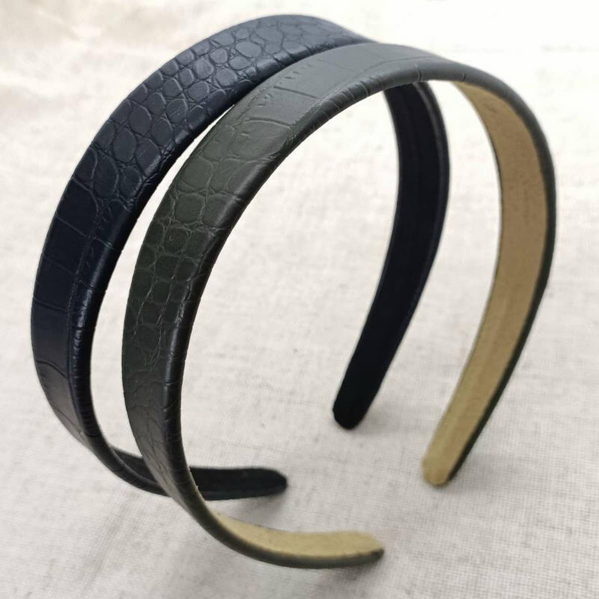 Elegant Croc Pattern Faux Leather Headband