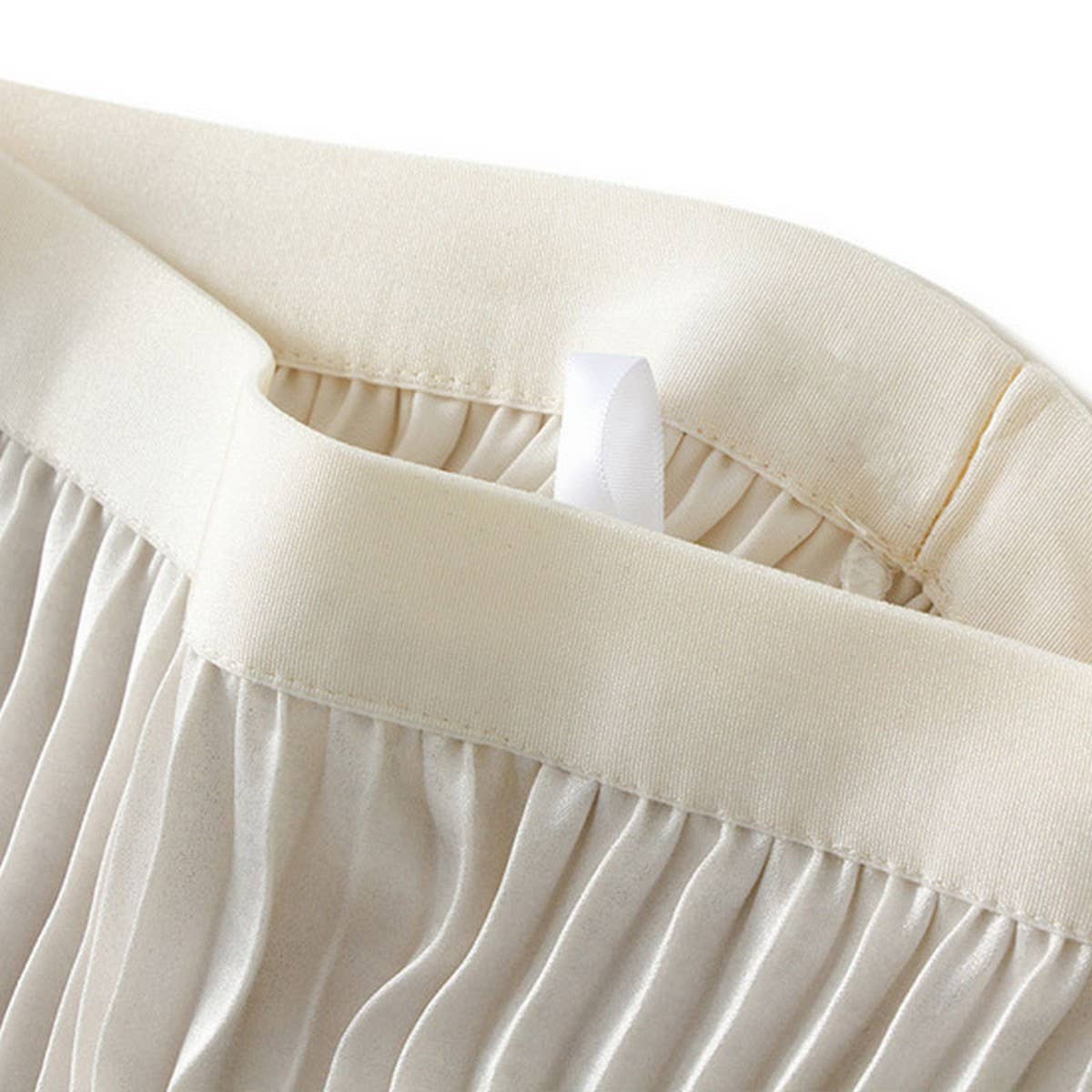 Pleated High-Waist Midi Skirt with Fishtail Design_CWBMS0342