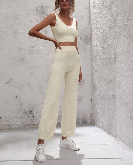 Two-piece V-neck crop top and long pants set