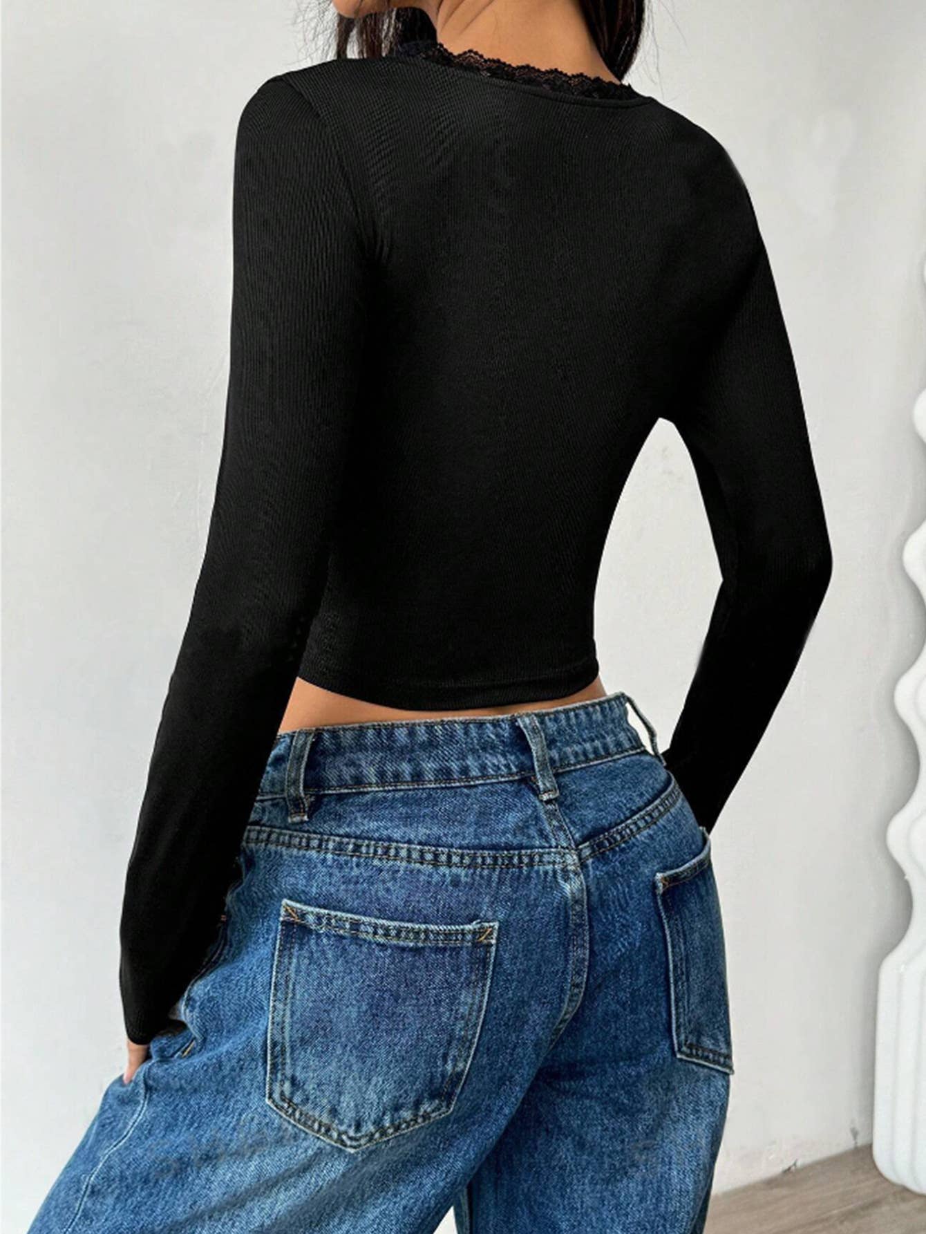 Sexy U-neck fitted long-sleeved T-shirt