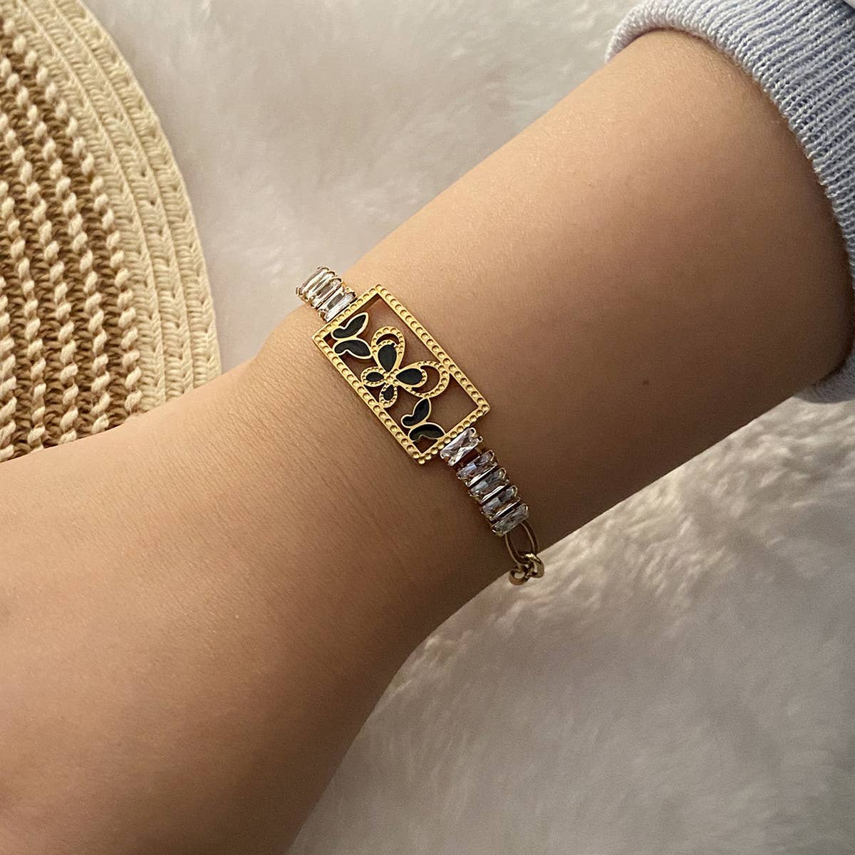 OIL DROP EYES PERSONALIZED ZIRCON BRACELET_CWAHA0879