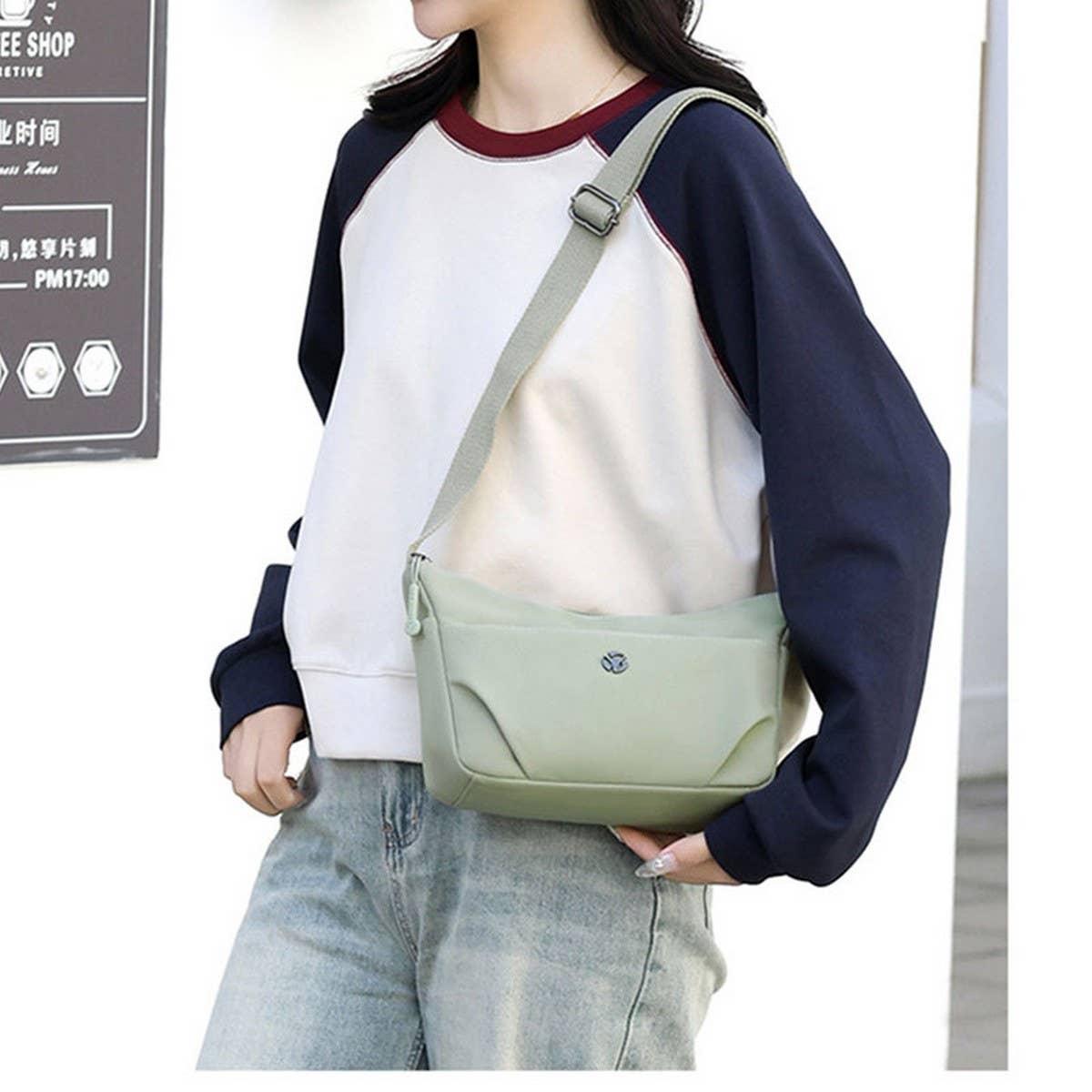 LARGE CAPACITY CASUAL SHOULDER MESSENGER BAG