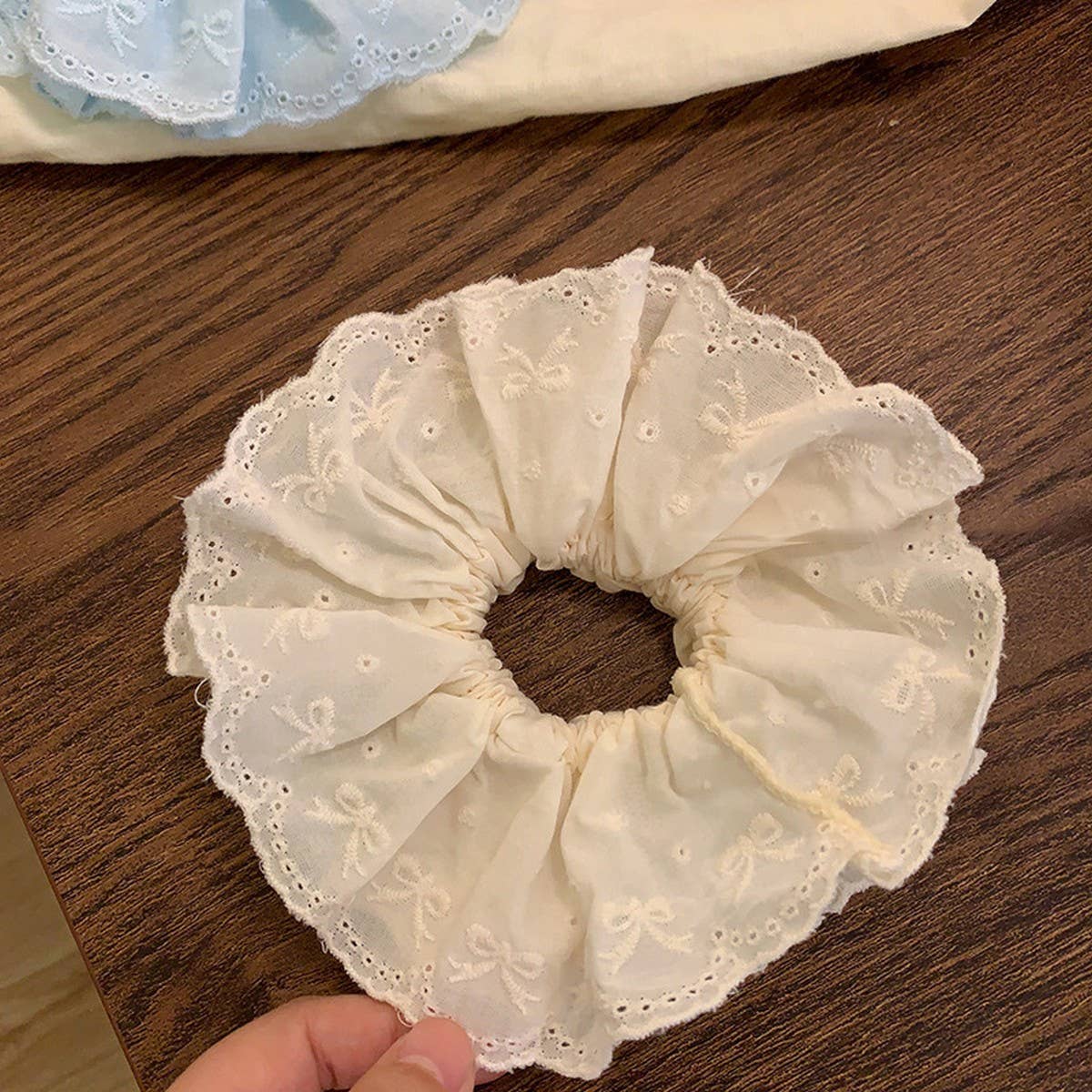 SWEET EMBROIDERED BOW LACE DOUBLE-LAYER HAIRBAND