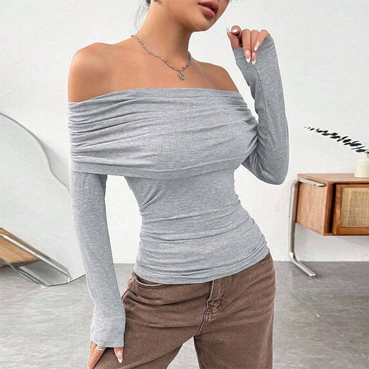 SLIM-FIT KNIT LONG-SLEEVED TOP WITH A LINE NECK