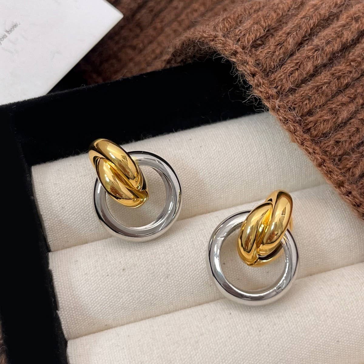 NEW GEOMETRIC FASHION CIRCLE EARRINGS FOR WOMEN