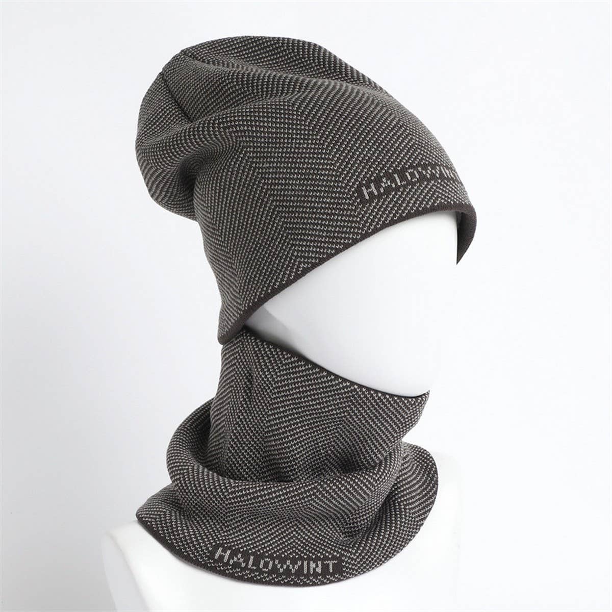 HERRINGBONE HOOD AND SCARF TWO-PIECE SET