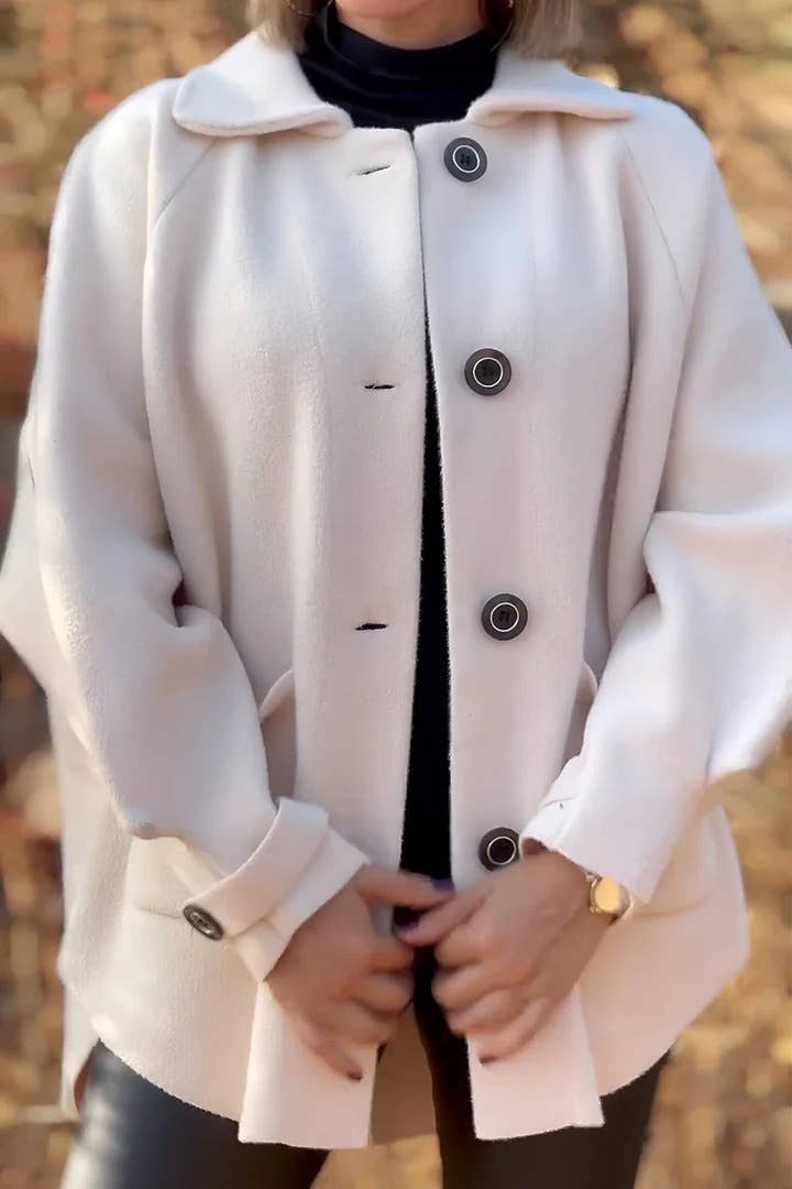 SINGLE-BREASTED WOOLEN COAT WITH LOOSE POCKETS